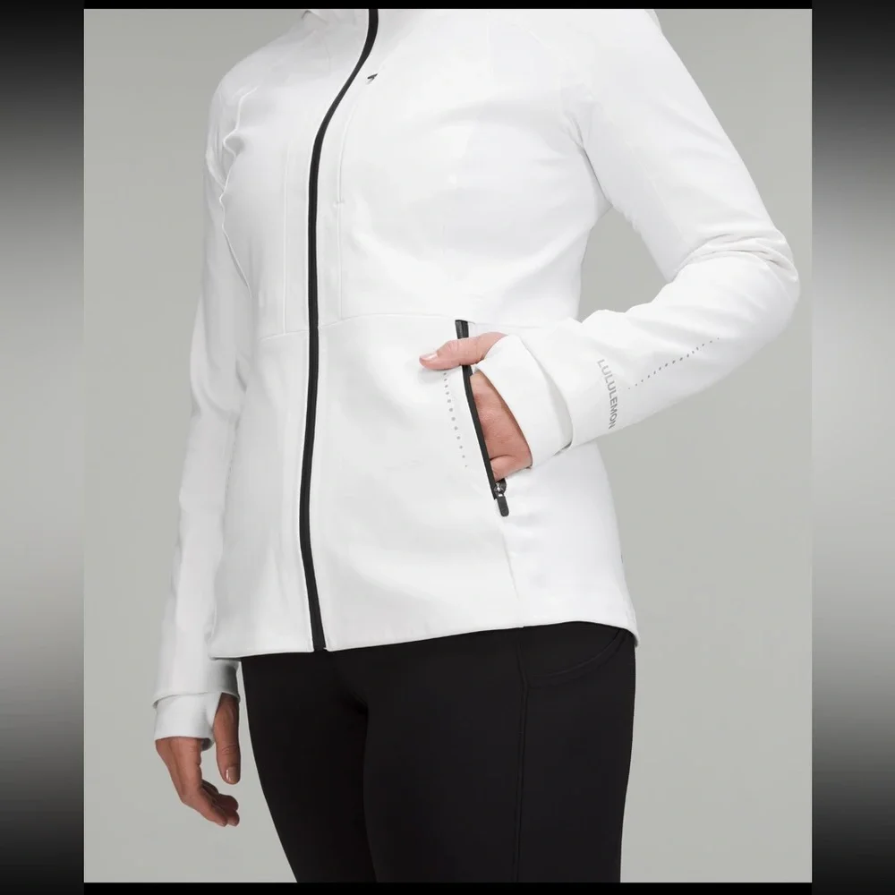 Lululemon chill jacket - Picture 4 of 11
